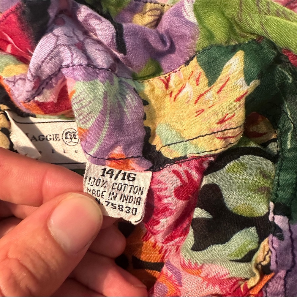 Floral button down short sleeve - Picture 8 of 11